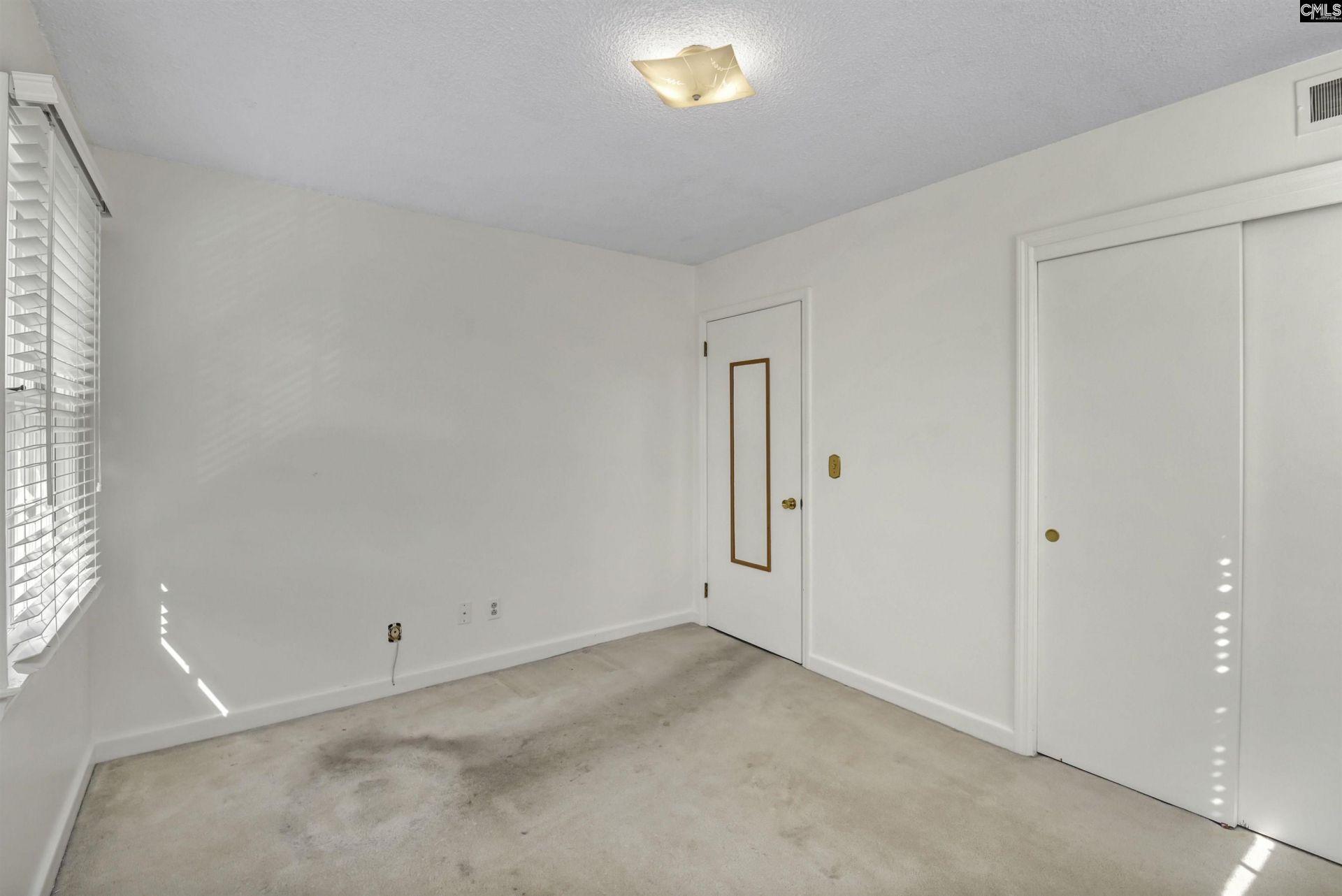 1604 Dalloz Road  Photo 22