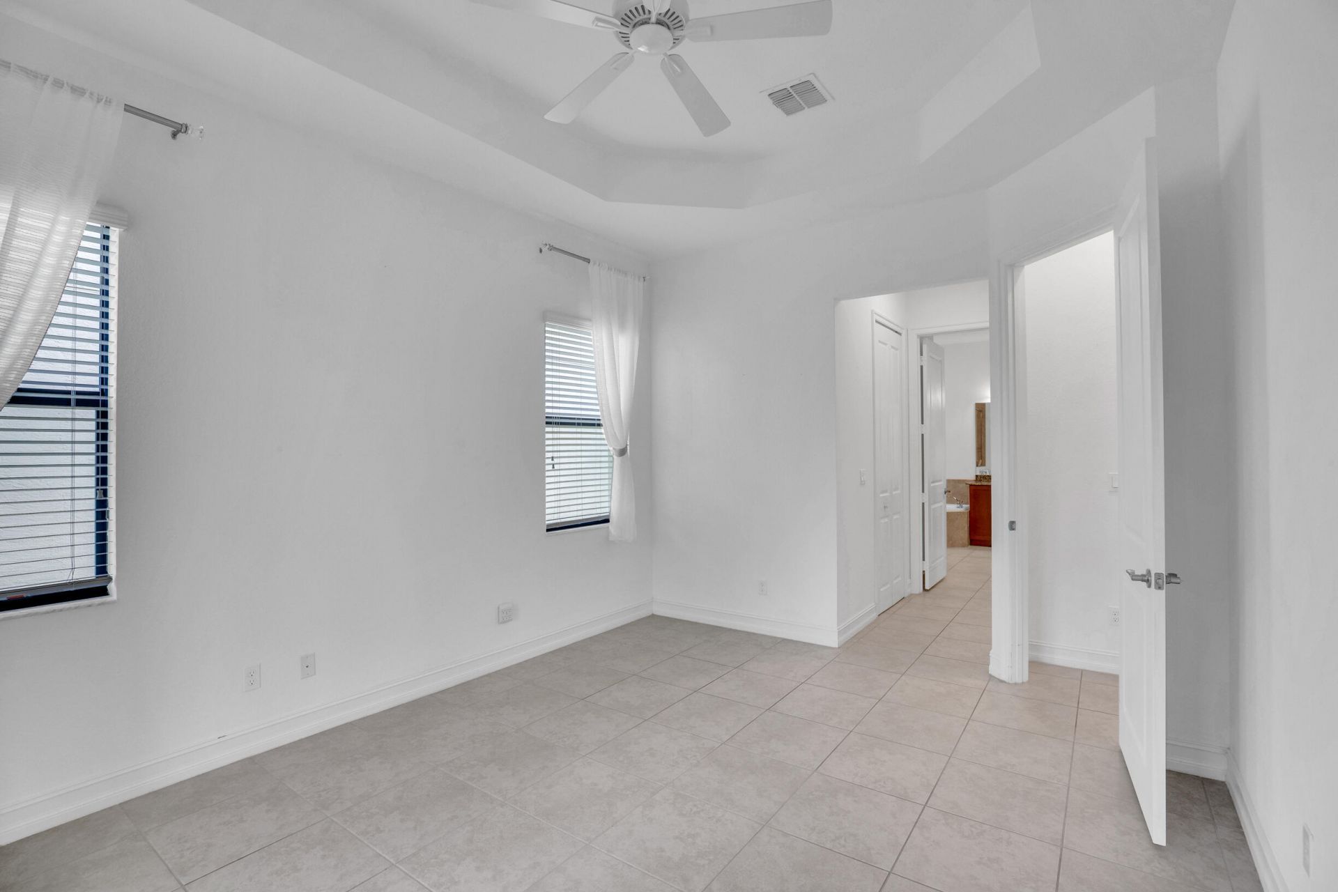 5585 40th Avenue, Vero Beach, FL 32967 Photo