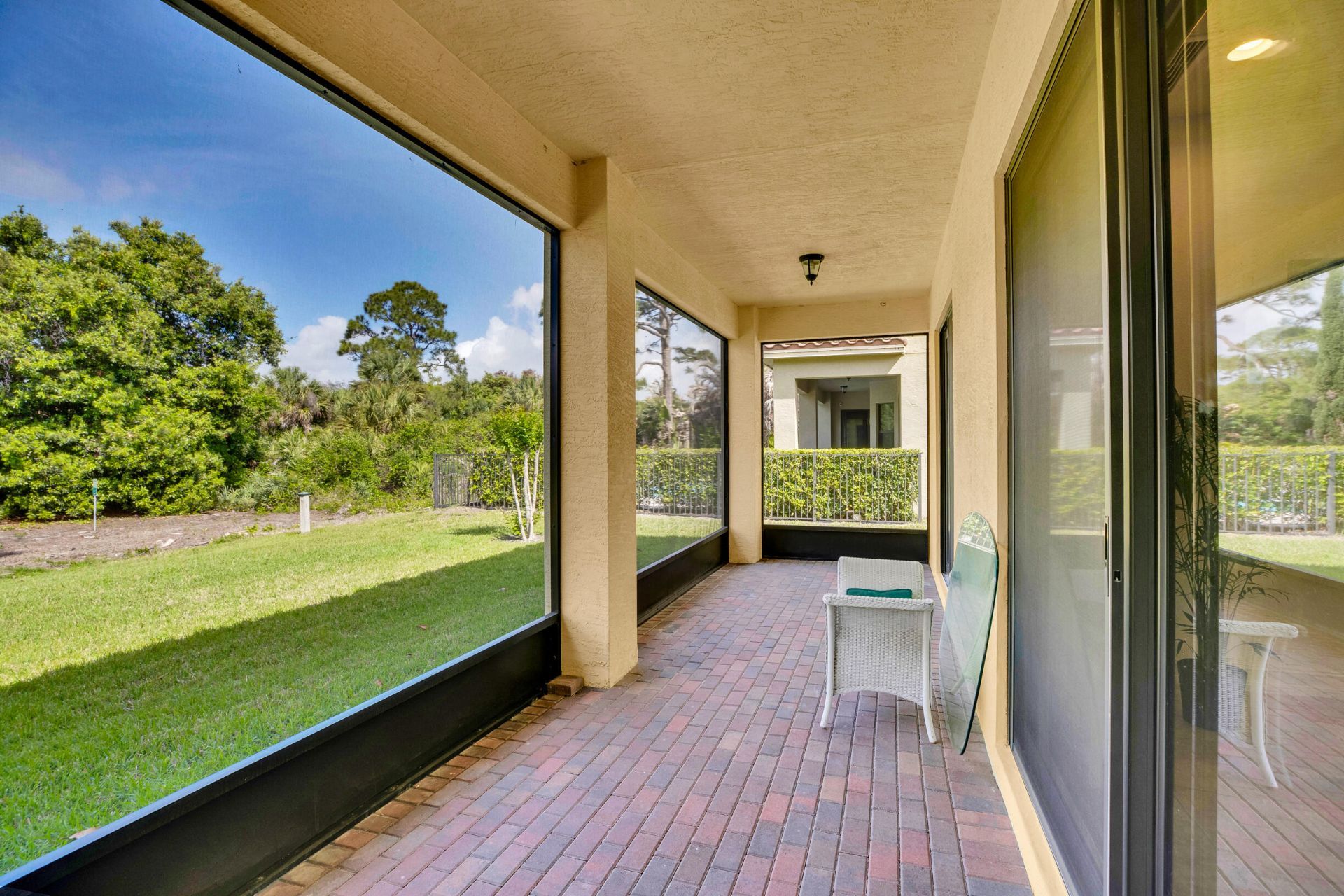 5585 40th Avenue, Vero Beach, FL 32967 Photo