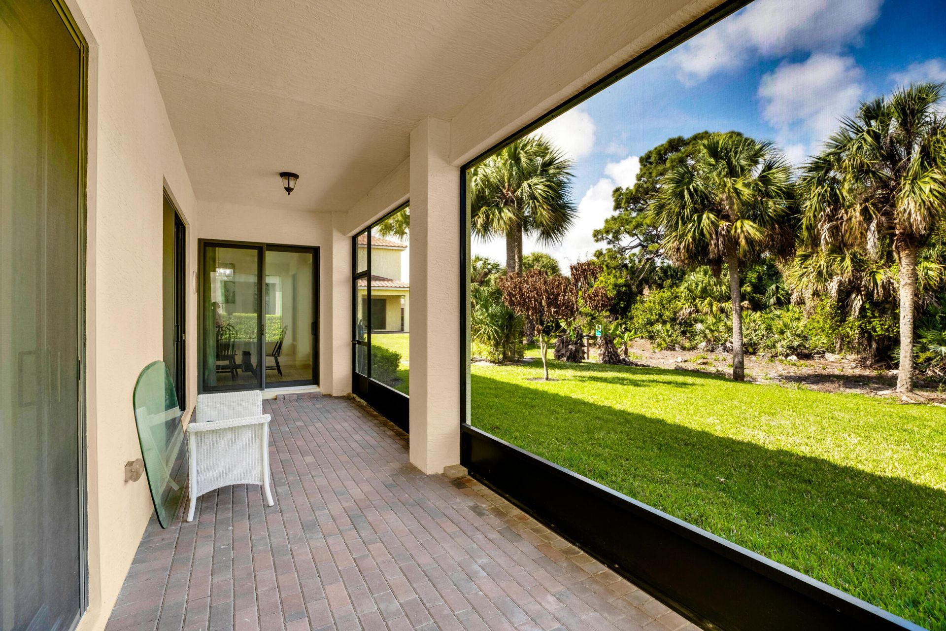 5585 40th Avenue, Vero Beach, FL 32967 Photo