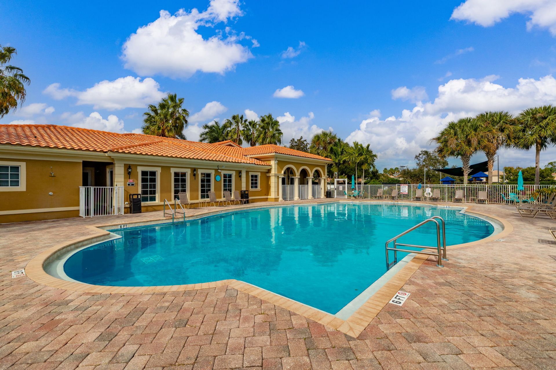 5585 40th Avenue, Vero Beach, FL 32967 Photo