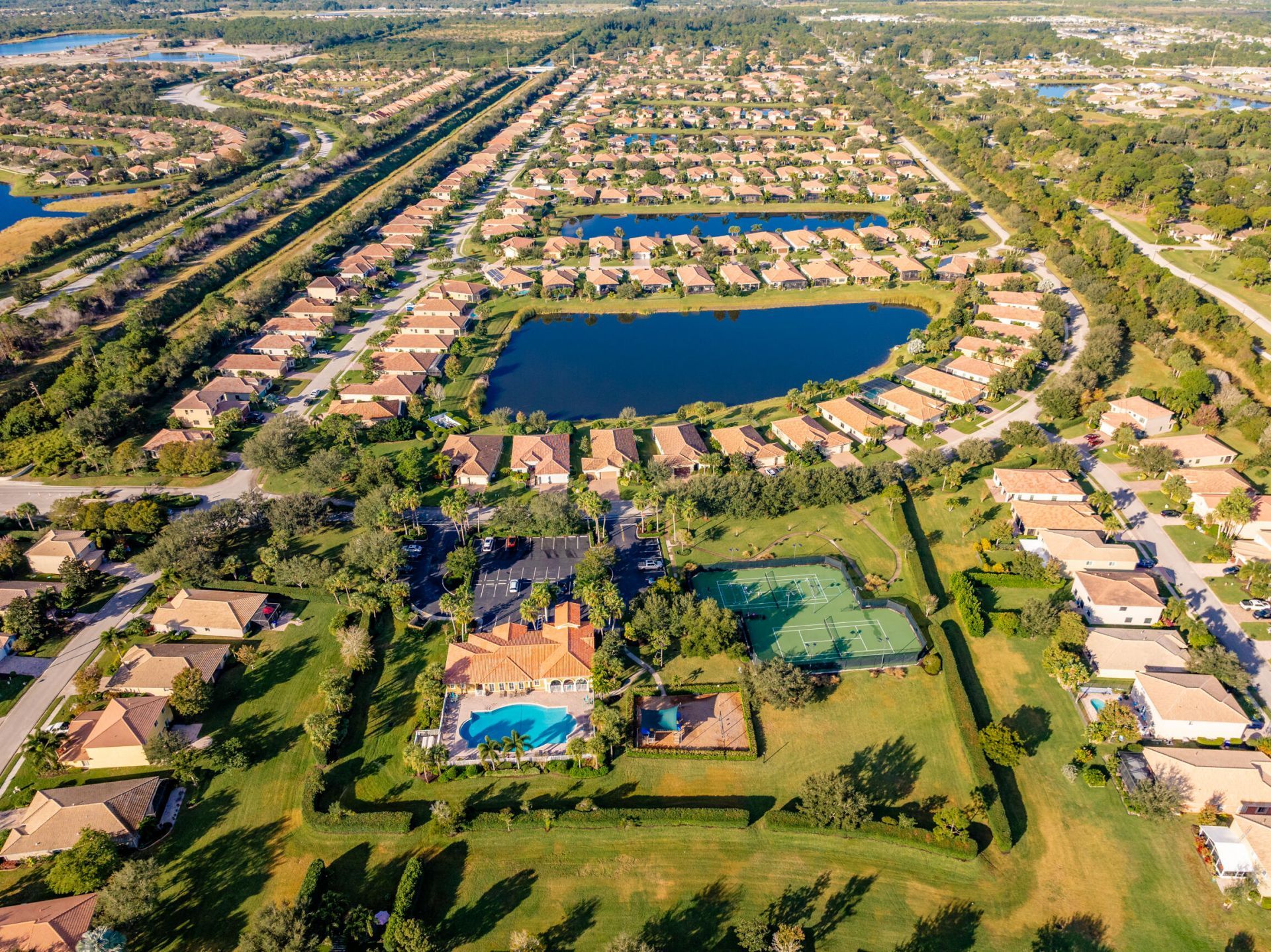 5585 40th Avenue, Vero Beach, FL 32967 Photo