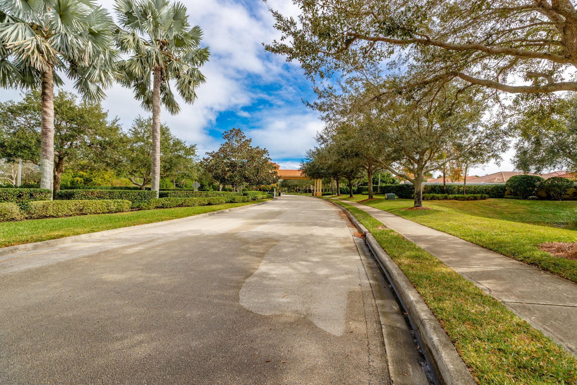 5585 40th Avenue, Vero Beach, FL 32967 Photo