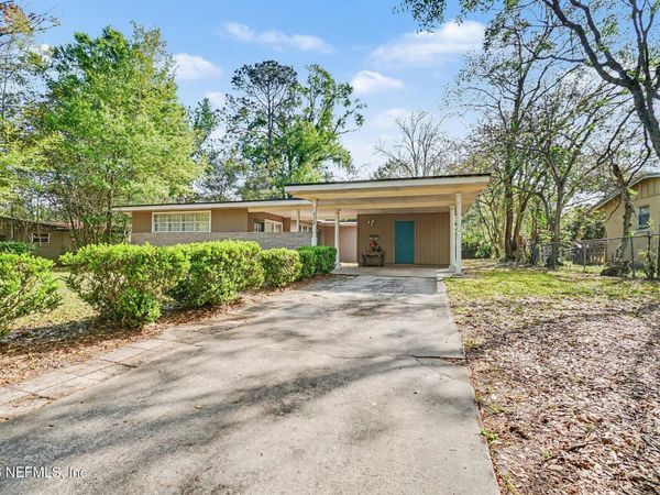 2115 Patou Drive W, Jacksonville, FL 32210