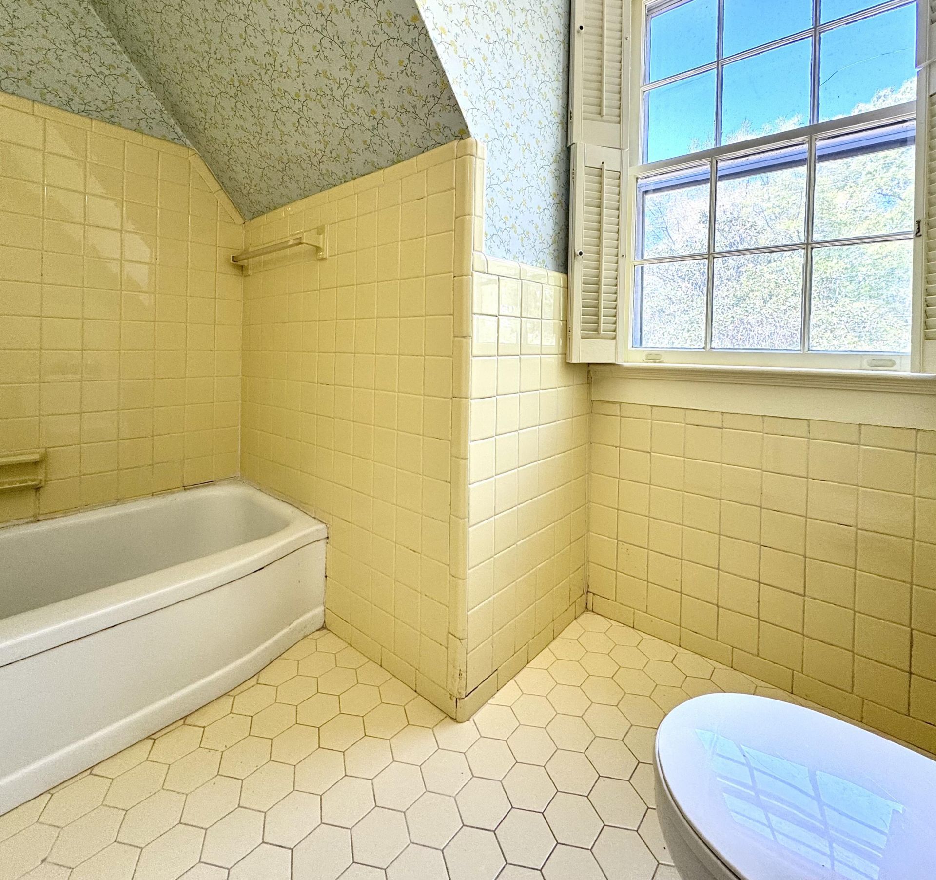 940 Ellis Avenue Photo 16