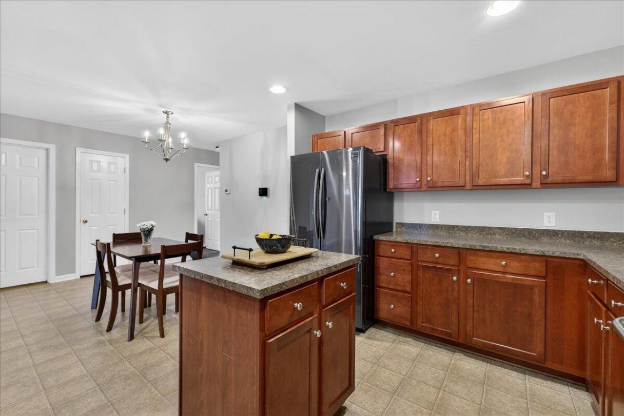 1096 Briar Rose Lane Photo 10