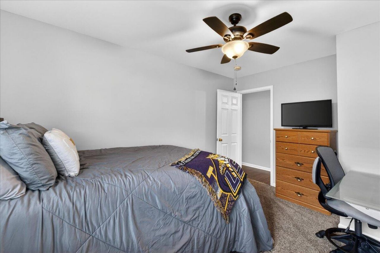 1096 Briar Rose Lane Photo 19