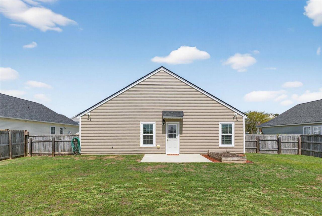 1096 Briar Rose Lane Photo 25