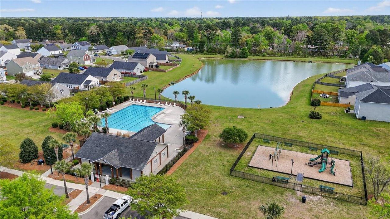 1096 Briar Rose Lane Photo 32