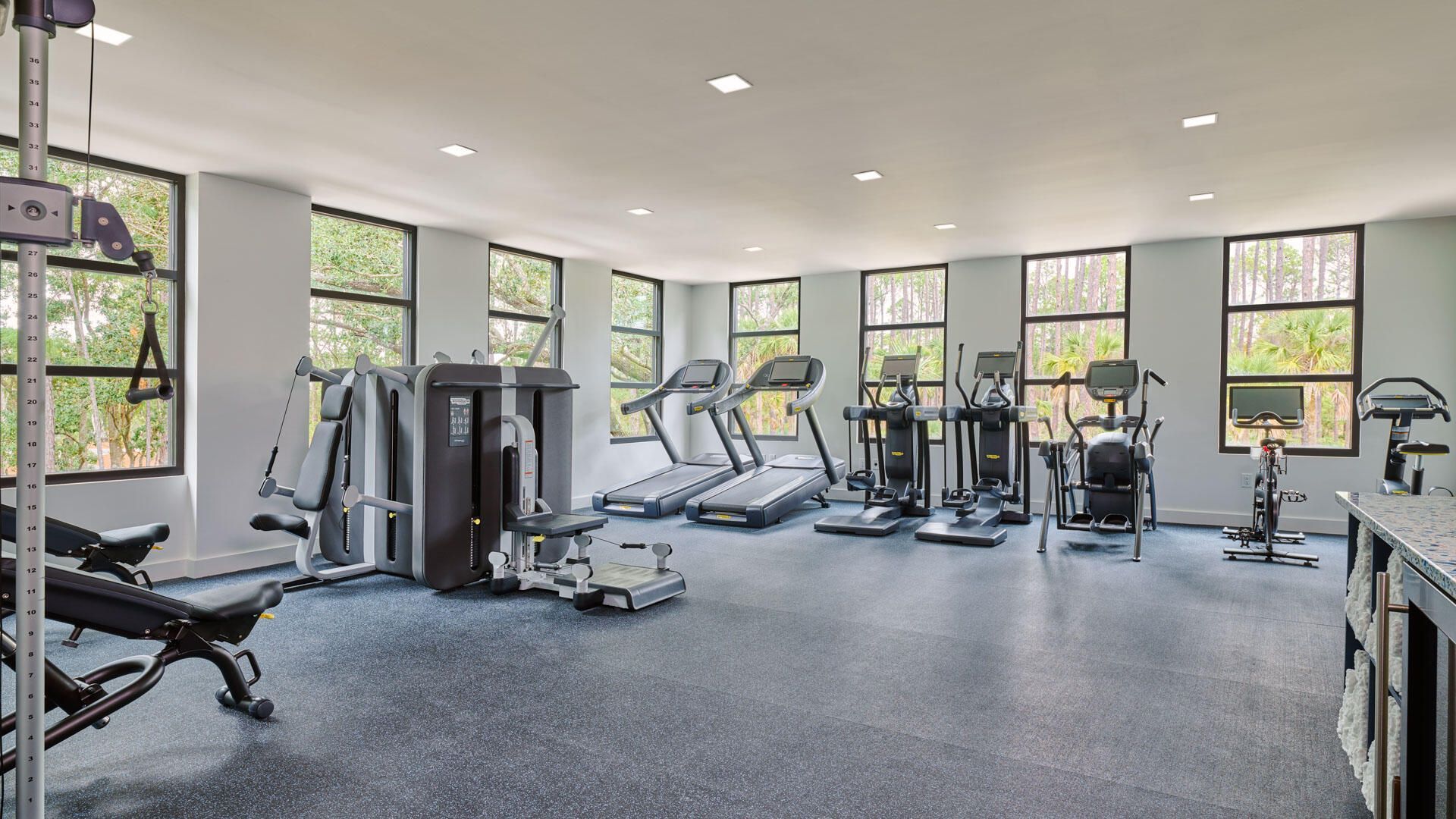 3000 Southern Pines Lane Photo 12