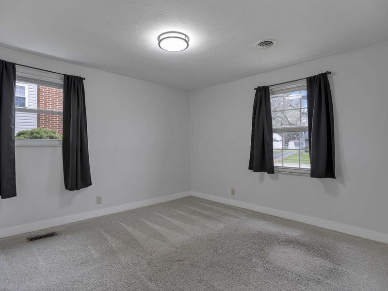 396 Lincolnshire Road, Columbus, OH 43230 Photo 26