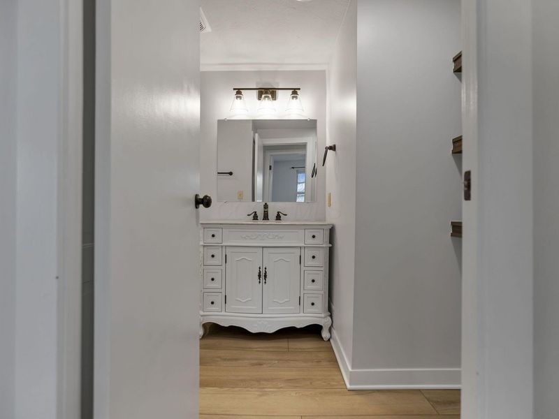 396 Lincolnshire Road, Columbus, OH 43230 Photo 28