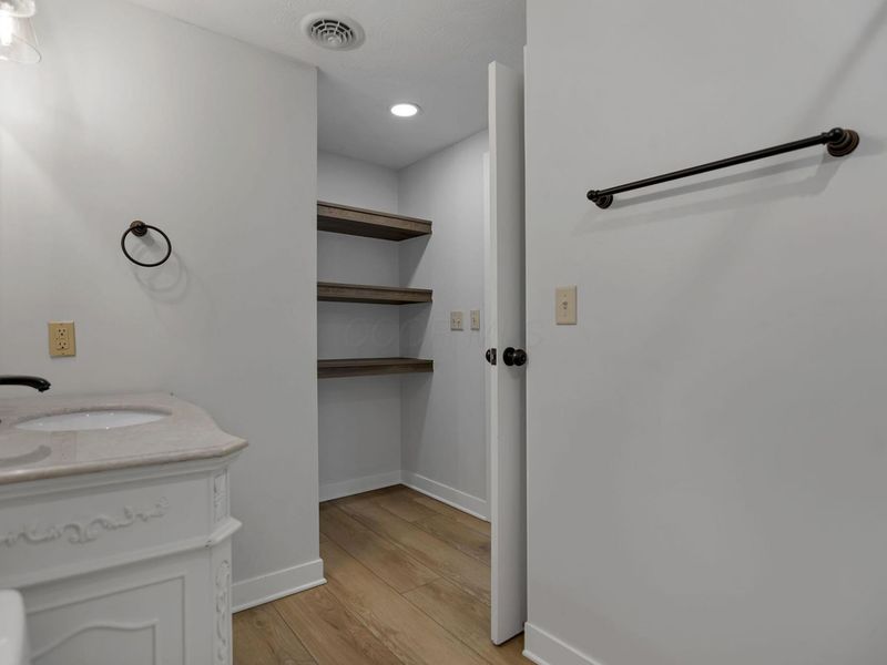 396 Lincolnshire Road, Columbus, OH 43230 Photo 31