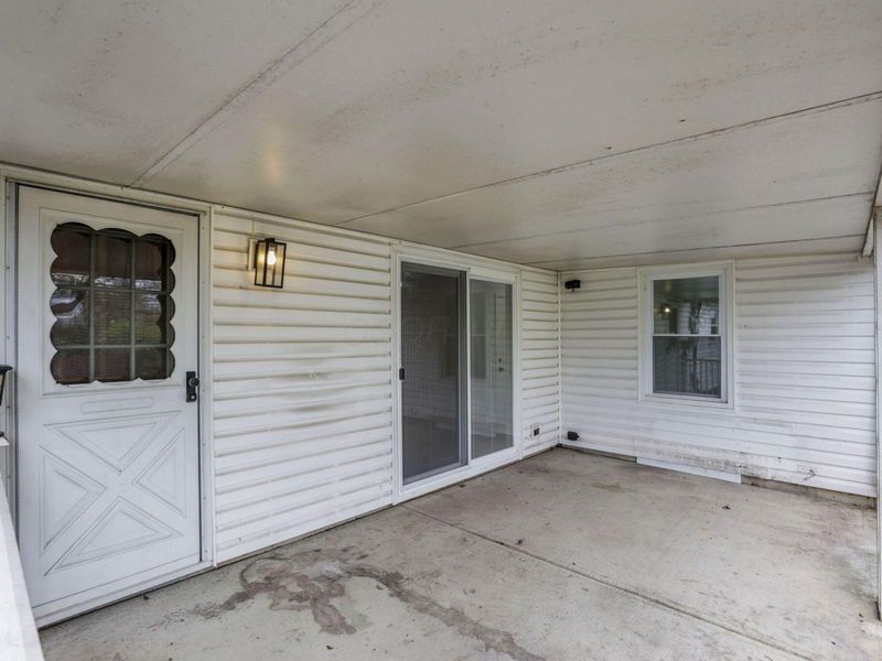 396 Lincolnshire Road, Columbus, OH 43230 Photo 38