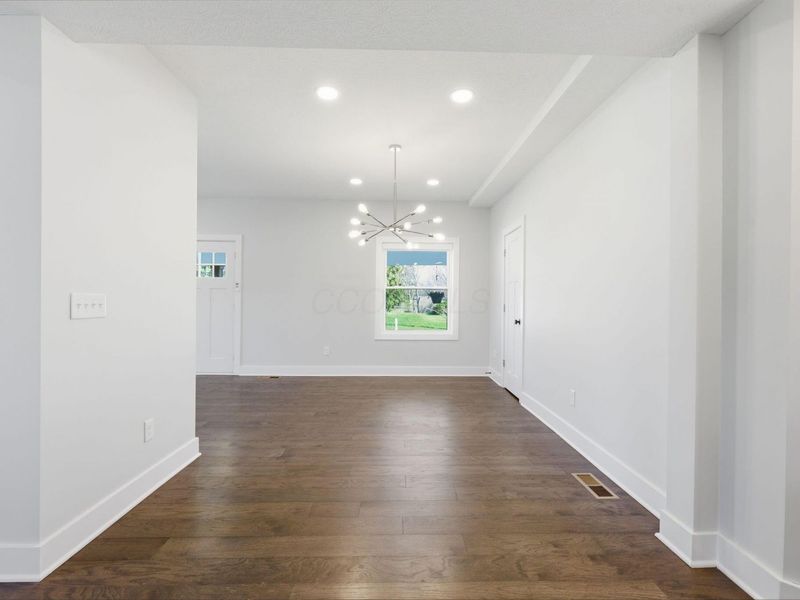 667 E College Avenue, Westerville, OH 43081 Photo 11