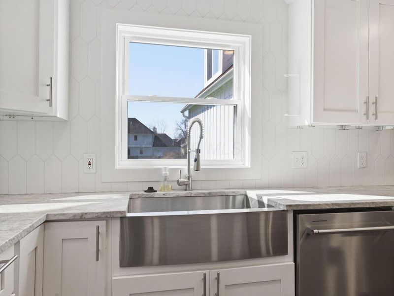 667 E College Avenue, Westerville, OH 43081 Photo 18