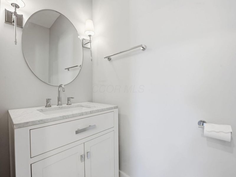 667 E College Avenue, Westerville, OH 43081 Photo 31