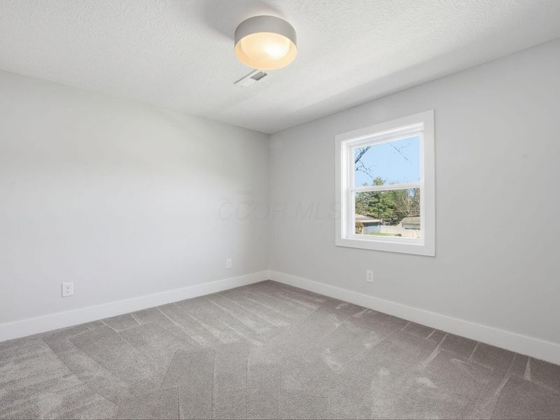 667 E College Avenue, Westerville, OH 43081 Photo 37