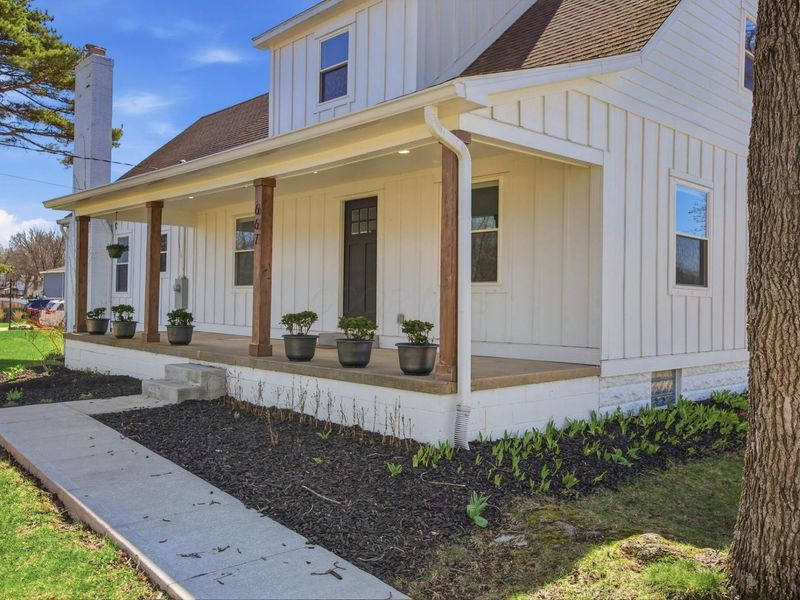 667 E College Avenue, Westerville, OH 43081 Photo 4