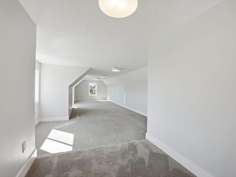 667 E College Avenue, Westerville, OH 43081 Photo 40