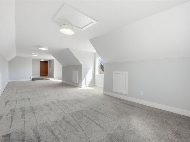 667 E College Avenue, Westerville, OH 43081 Photo 43