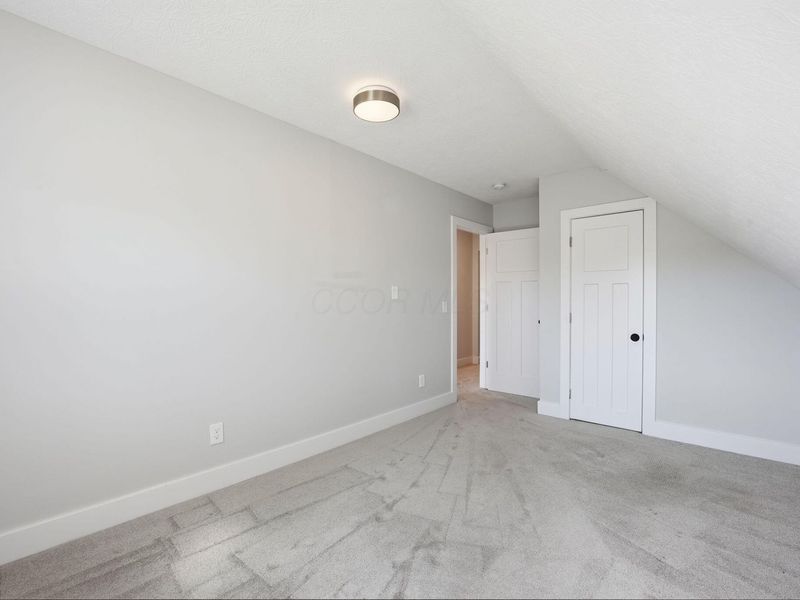 667 E College Avenue, Westerville, OH 43081 Photo 48