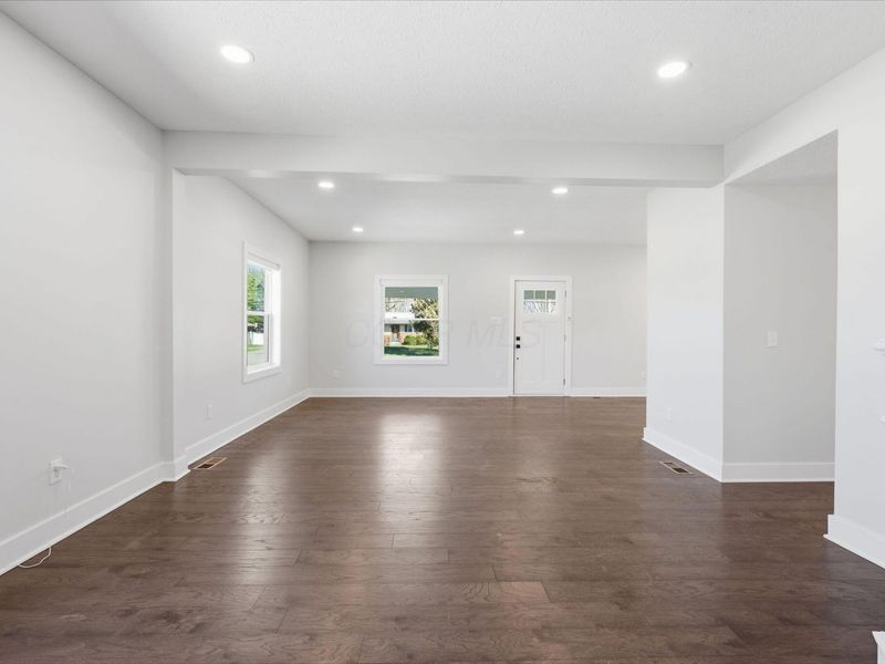 667 E College Avenue, Westerville, OH 43081 Photo 9