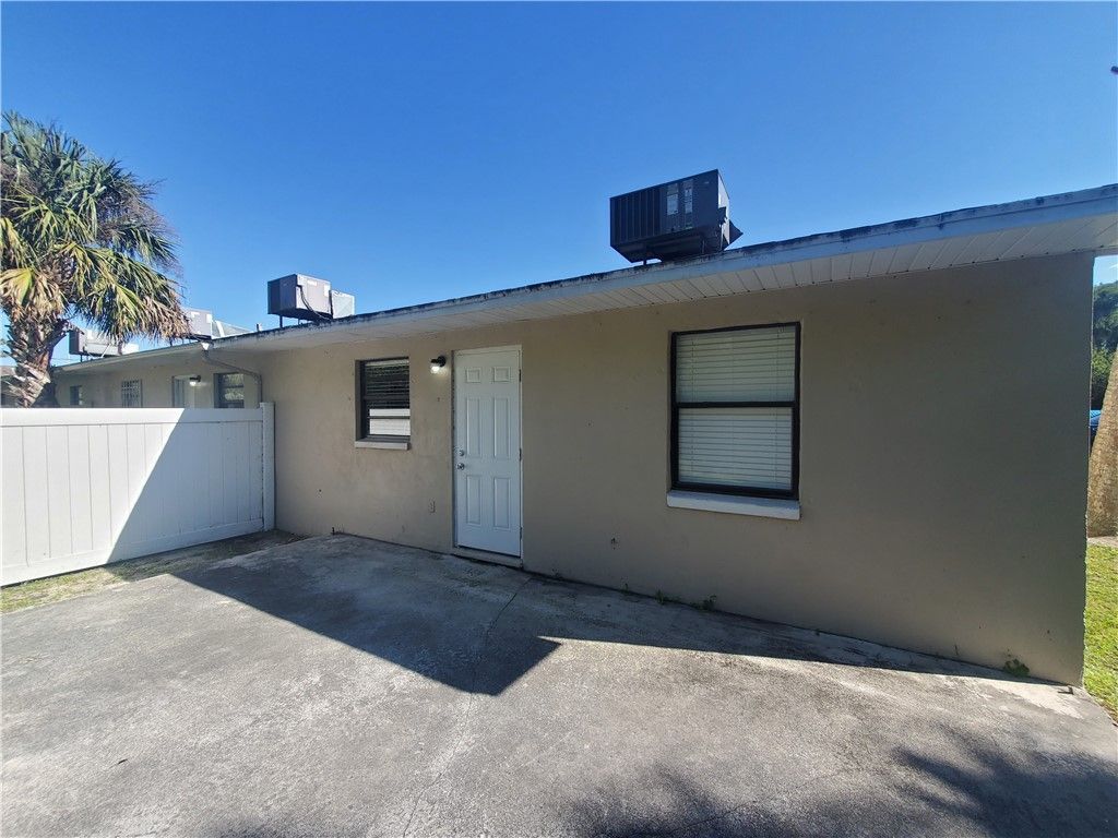 3300 S 7th Street, Unit B, Fort Pierce, FL 34982 Photo