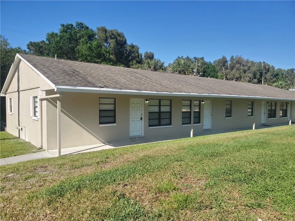 3300 S 7th Street, Unit B, Fort Pierce, FL 34982 Photo