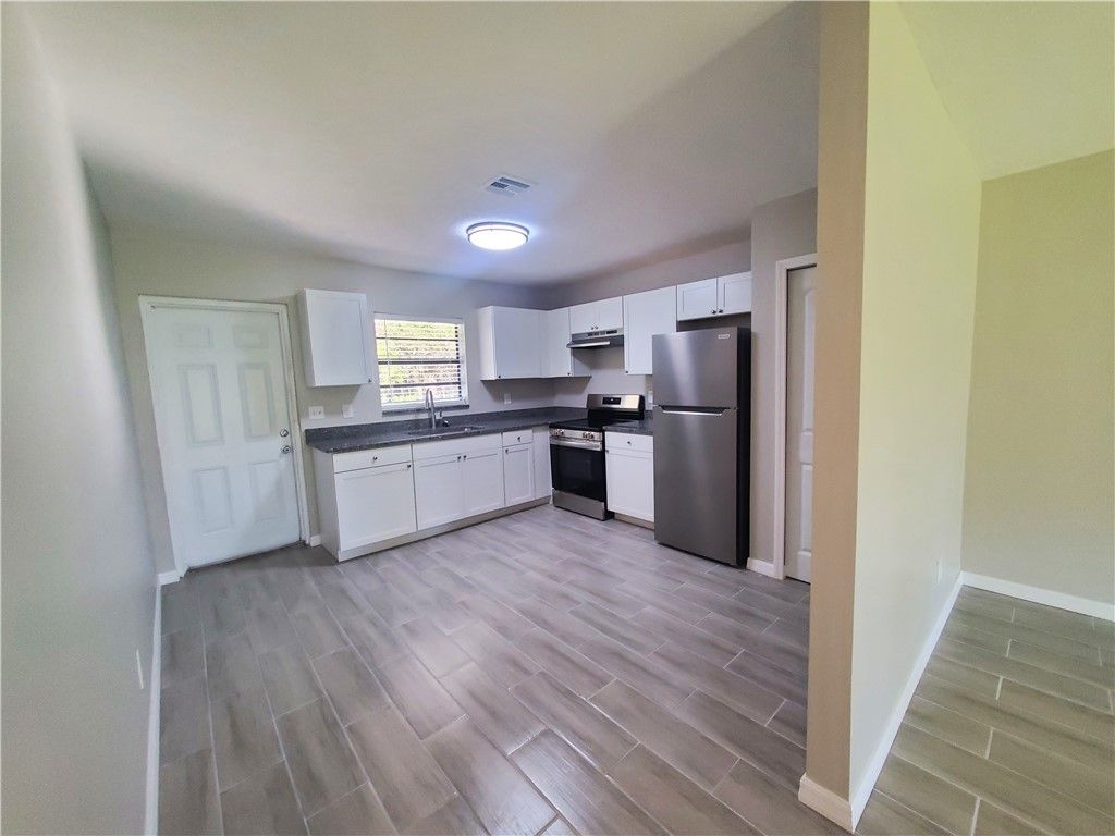 3300 S 7th Street, Unit B, Fort Pierce, FL 34982 Photo