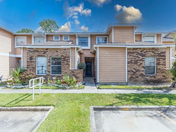 2425 OXFORD Place, Unit 139, Gretna, LA 70056