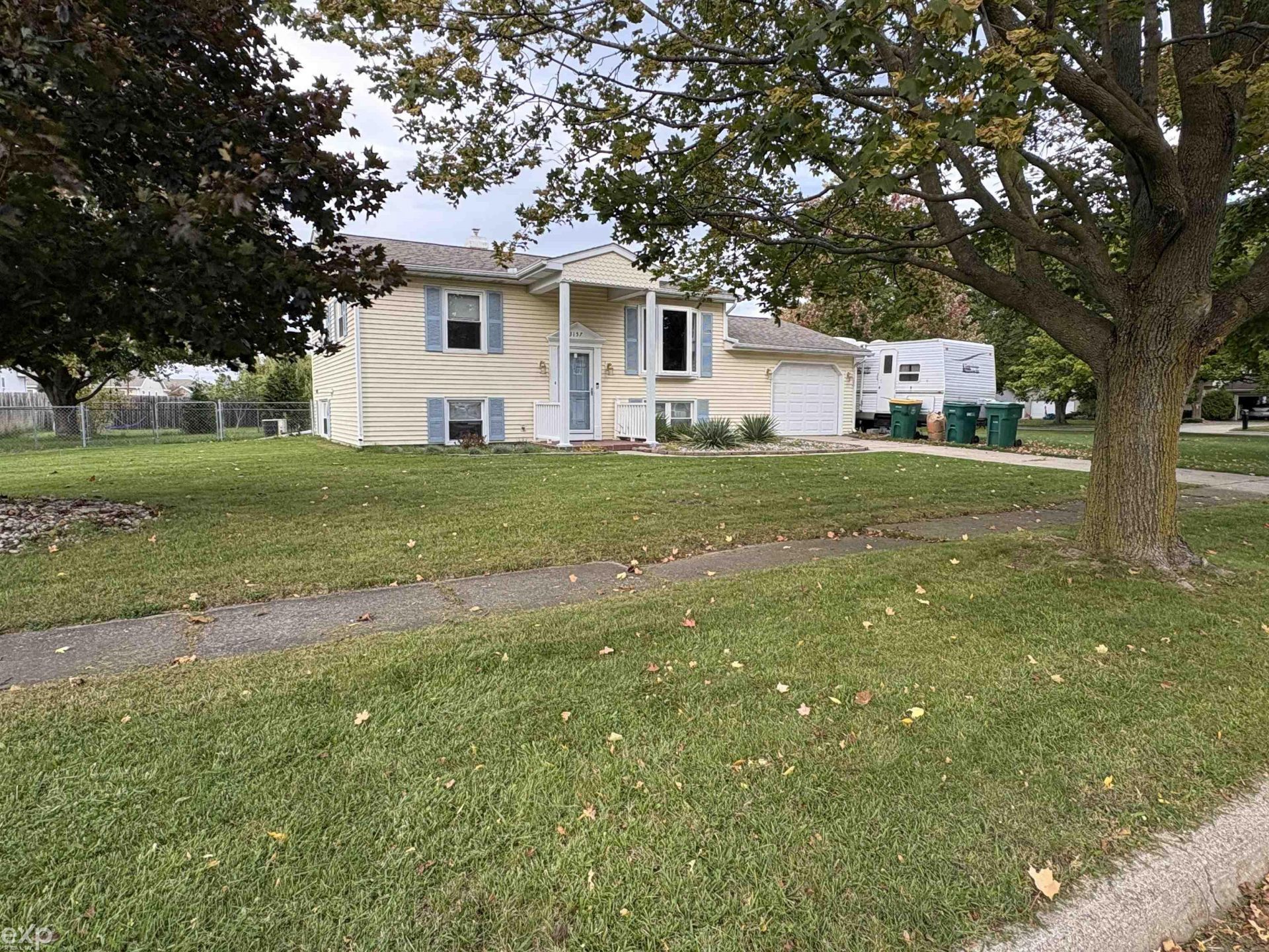 3157 Coventry Drive, Bay City, MI 48706 Main Photo