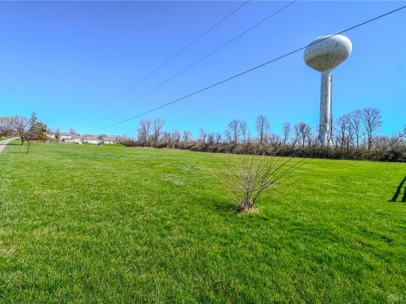 6549 Westbrook Road, Englewood, OH 45415 Photo 4