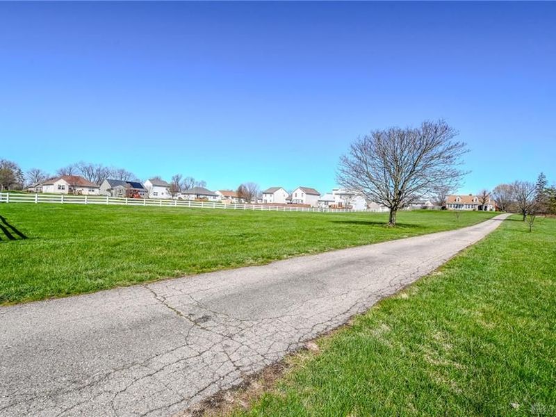 6549 Westbrook Road, Englewood, OH 45415 Photo 5