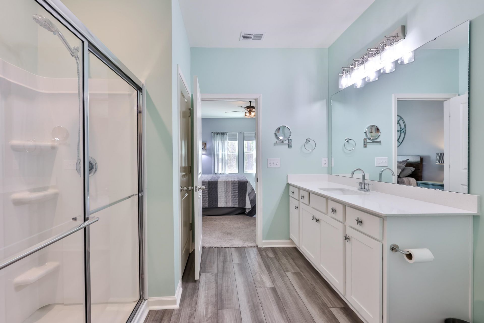 202 Linares St.  Photo 11