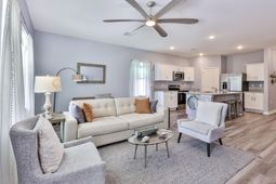 202 Linares St. photo 4