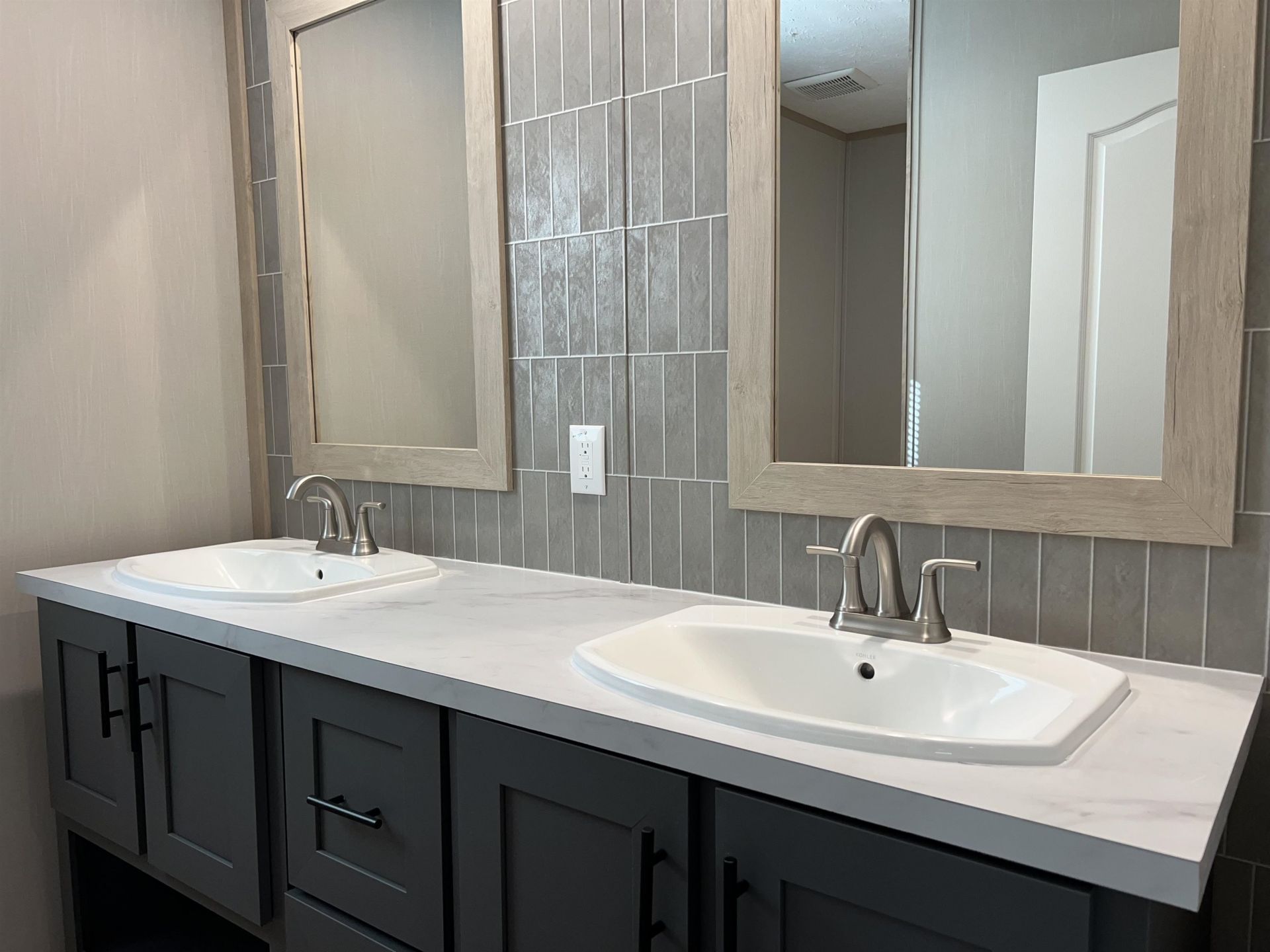 2705 Capricorn Dr.  Photo 16