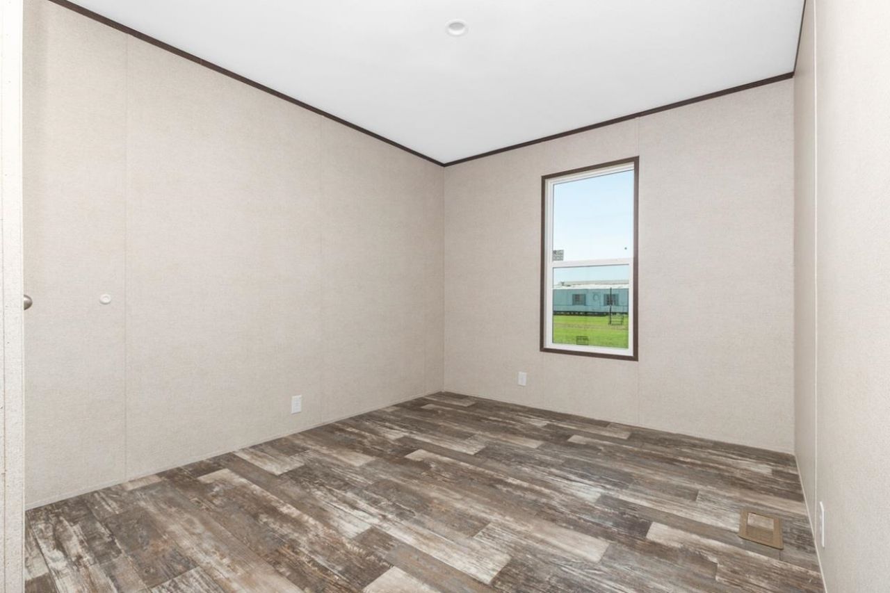 145 Minnow Dr. Photo 5