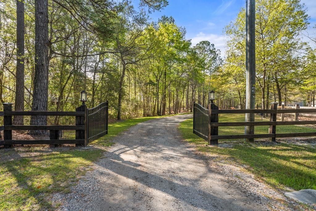 131 John T Ct. Photo 41