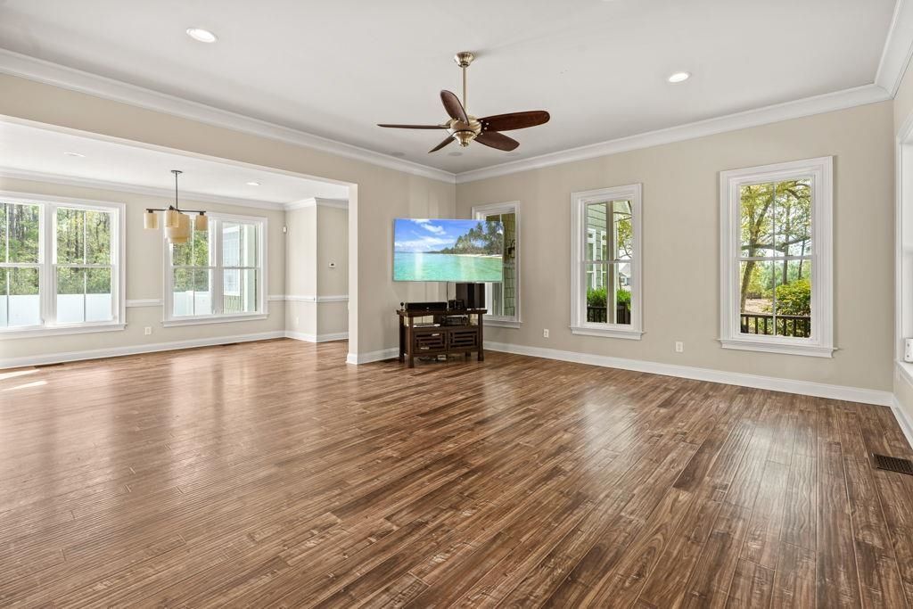 131 John T Ct. Photo 6