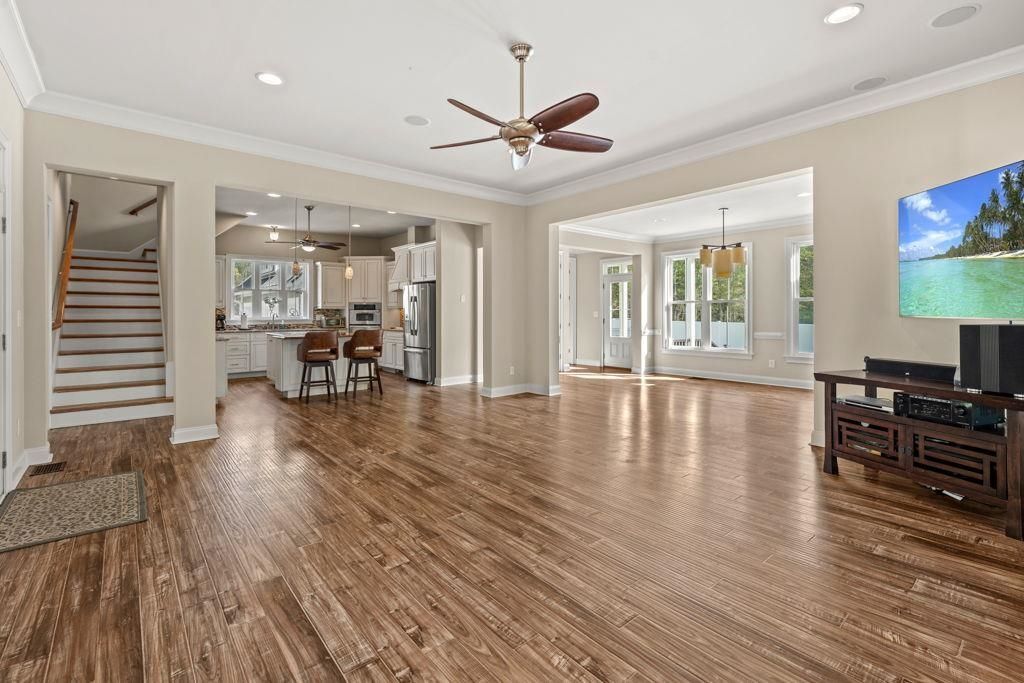 131 John T Ct. Photo 7