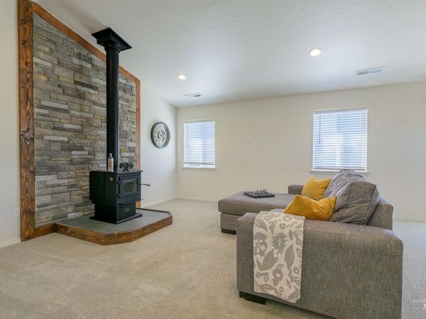 521 Bolson Pl, Caldwell, ID 83605