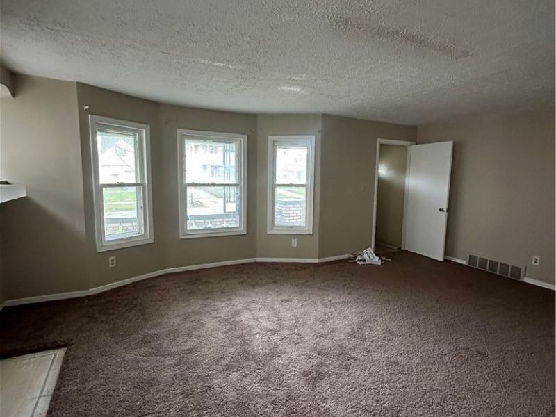 3700 E 153rd Street, Cleveland, OH 44120 Photo 4