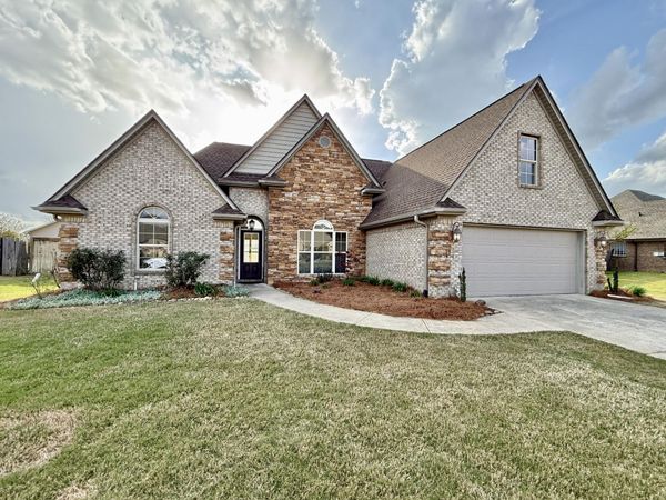 119 Rippavilla St., Saltillo, MS 38866