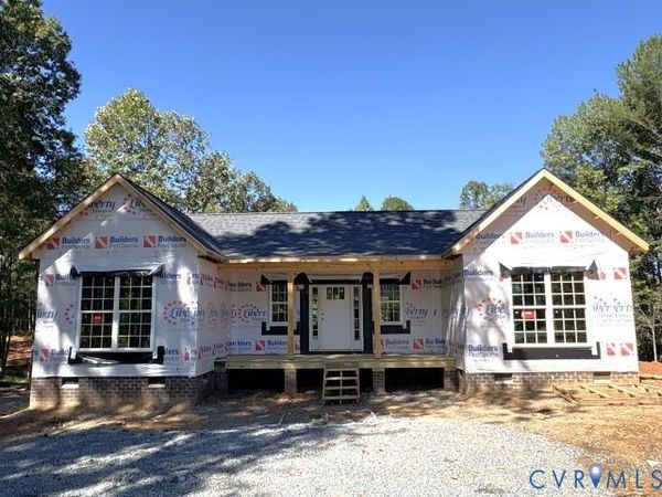 1135 Hanback Road, Gordonsville, VA 22942