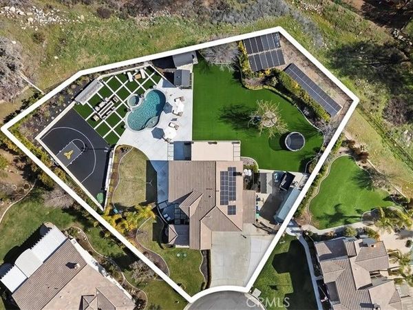 13786 Staghorn Court, Yucaipa, CA 92399