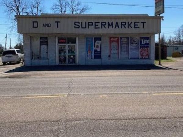 12 N State Street, Clarksdale, MS 38614