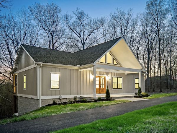 2045 Coconut Ridge Rd , Smithville, TN 37166