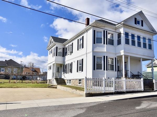17 Norwell Street, Dartmouth, MA 02748