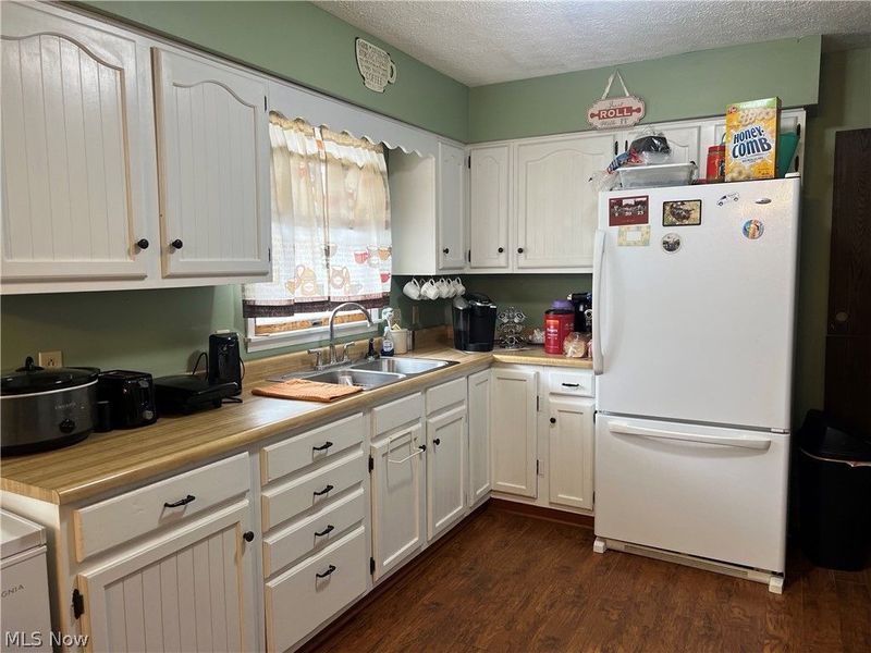 1715 South Street , Stockport, OH 43787 Photo 16